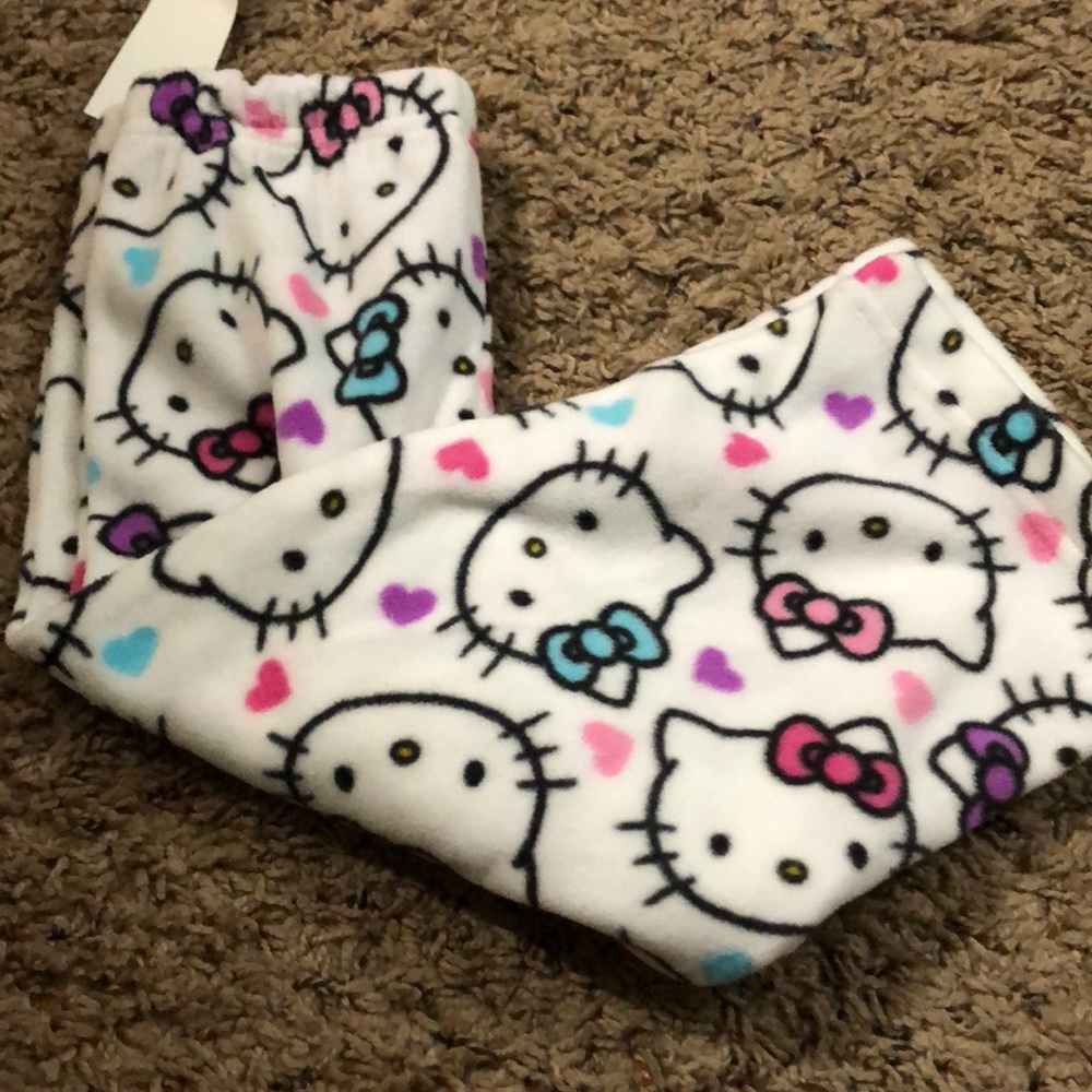 Hello kitty pajama pant.🐱